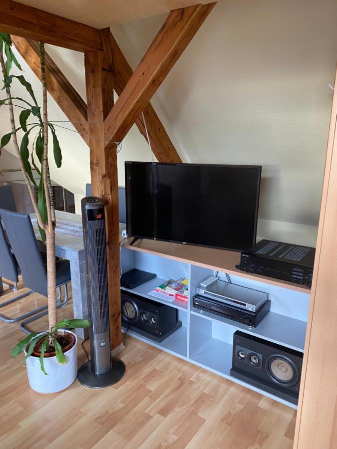Helles Und Charmantes Loft Mit Herrlichem Blick Dresden Bagian luar foto